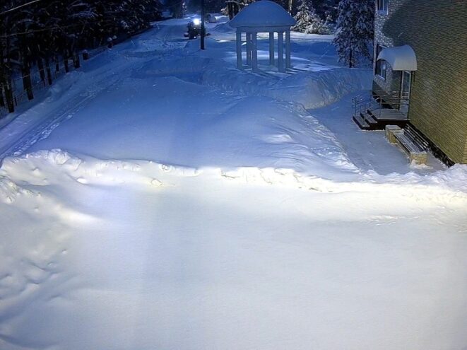 Последствия большого снегопада ликвидируют в Тверской области Последствия большого снегопада ликвидируют в Тверской области