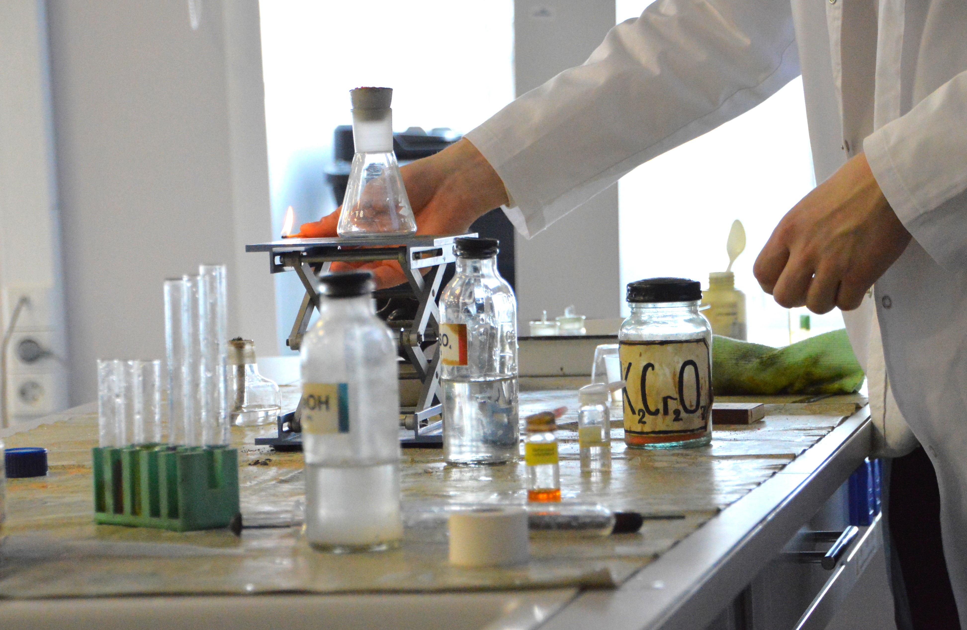 День науки в школах отметили масштабным фестивалем знаний