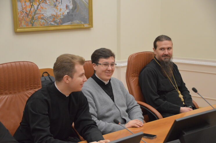 Студенты Московской духовной академии приехали в школы Твери