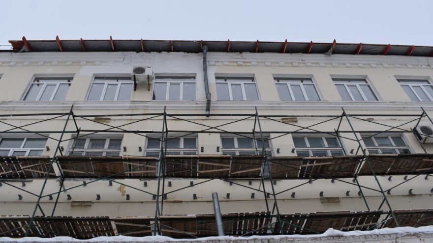 Новый облик для школы №16: Глава Твери оценил темпы капитального ремонта