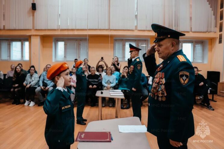 Как кадетские классы МЧС в Твери воспитывают новое поколение героев Как кадетские классы МЧС в Твери воспитывают новое поколение героев