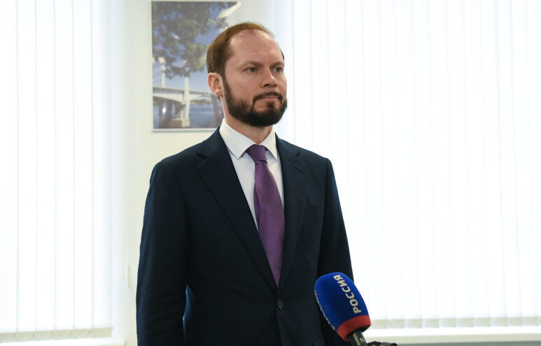 Виталий Королев назвал кимрский МФЦ образцом для области