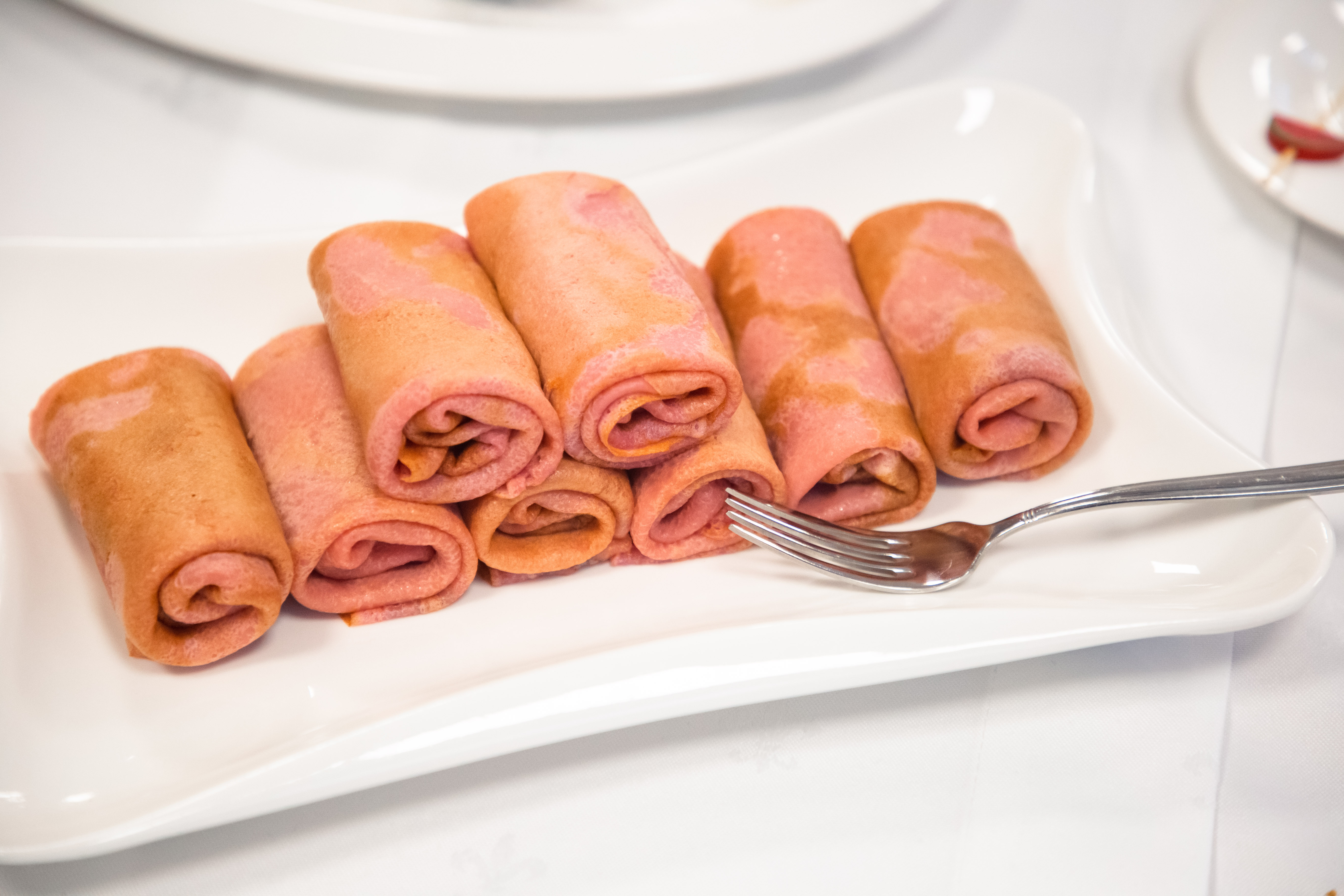 Сколько стоит приготовить блины с красной икрой для всей семьи в 2026 году