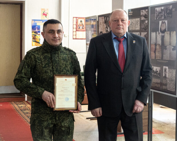 Сергей Голубев поздравил воинов-артиллеристов с наступающим праздником