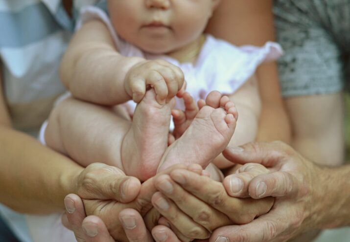 Как изменился топ имен для малышей в России за год