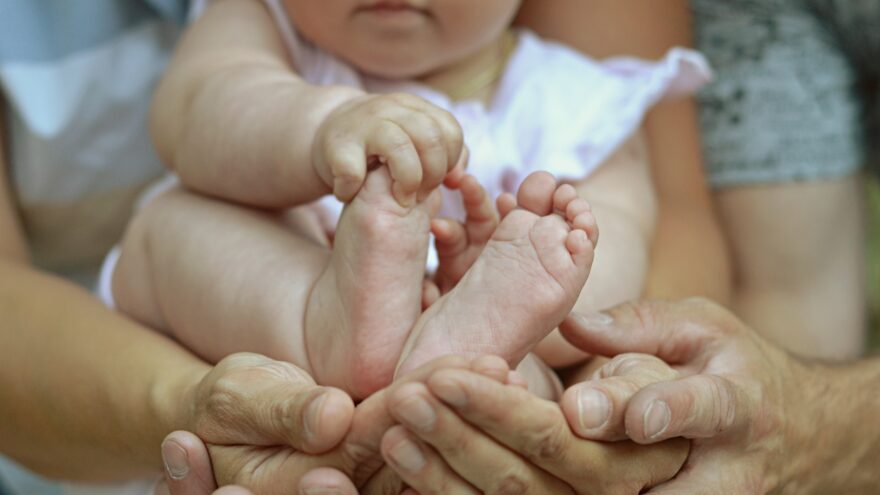 Как изменился топ имен для малышей в России за год