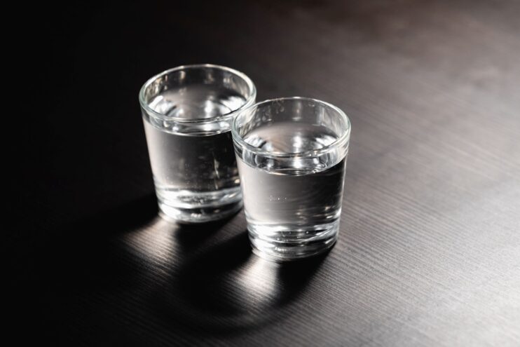 Доктор Мясников рассказал, сколько нужно пить воды в день