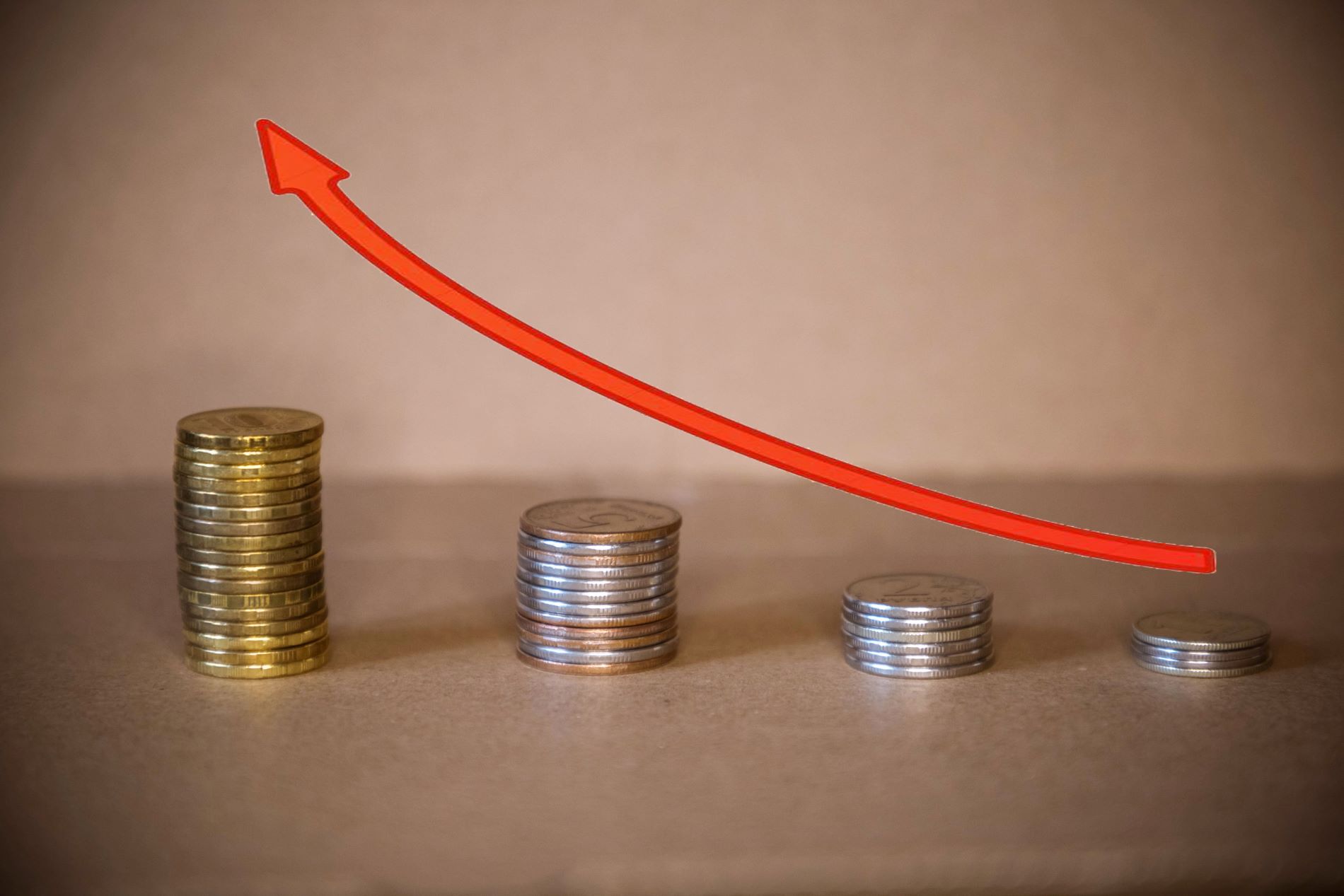 Экономист объяснила, почему в расчете пенсии особенно важен стаж до 2002 года Экономист объяснила, почему в расчете пенсии особенно важен стаж до 2002 года