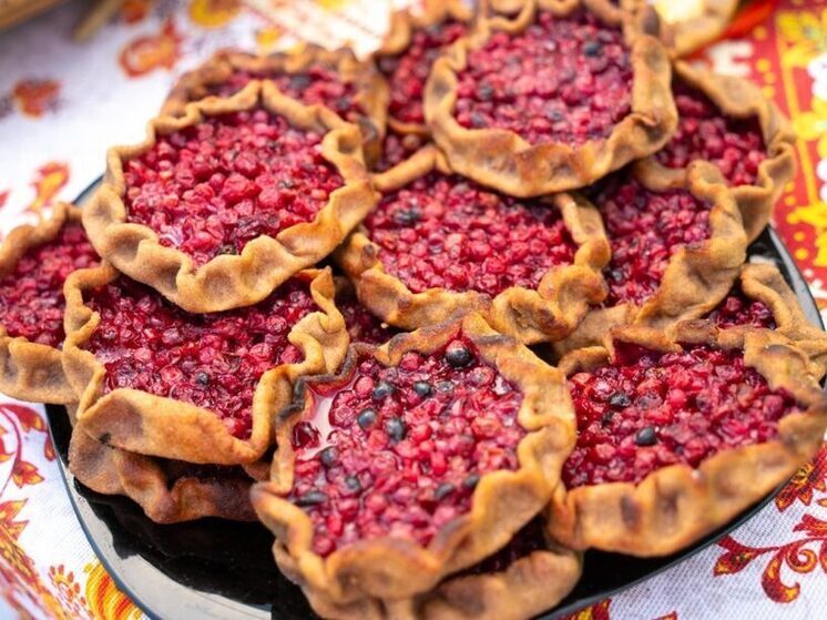 В Андреаполе устроили гастрономическое путешествие от рода до народа