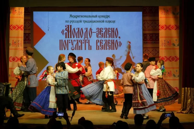 «Молодо-зелено, погулять велено»: Верхневолжье встречает XV Межрегиональный конкурс русской пляски