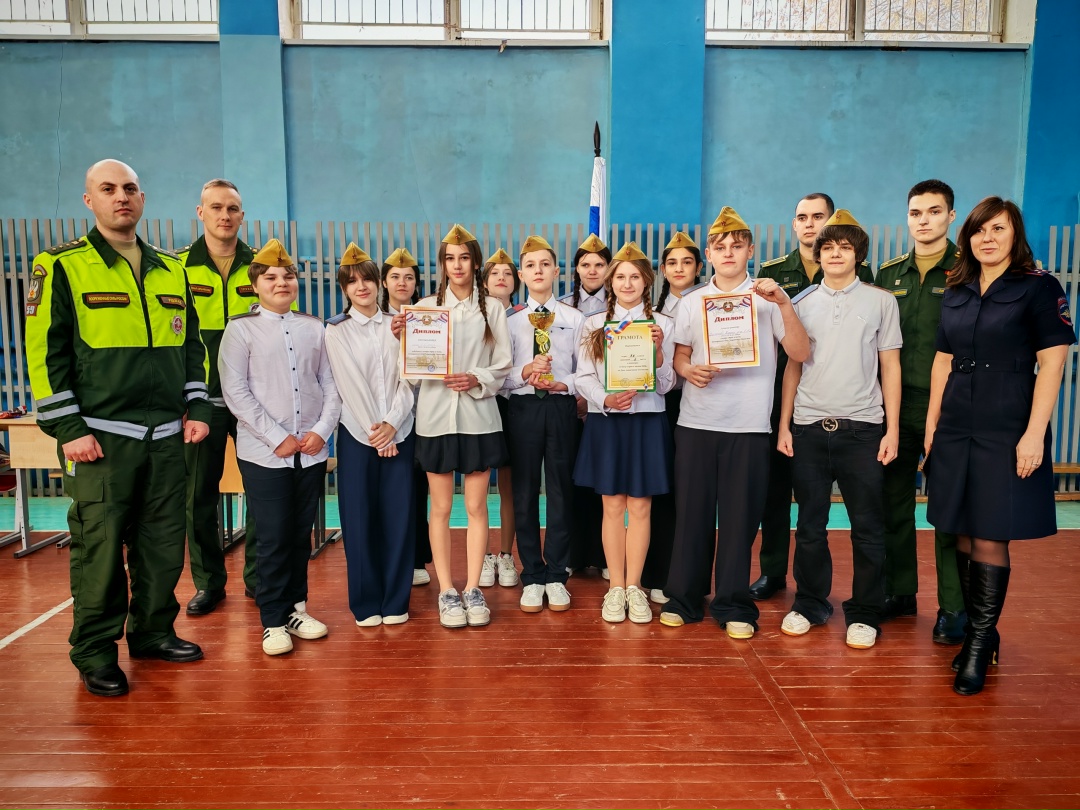 Дисциплина и мужество: итоги военно-патриотического смотра в СОШ № 36 Дисциплина и мужество: итоги военно-патриотического смотра в СОШ № 36