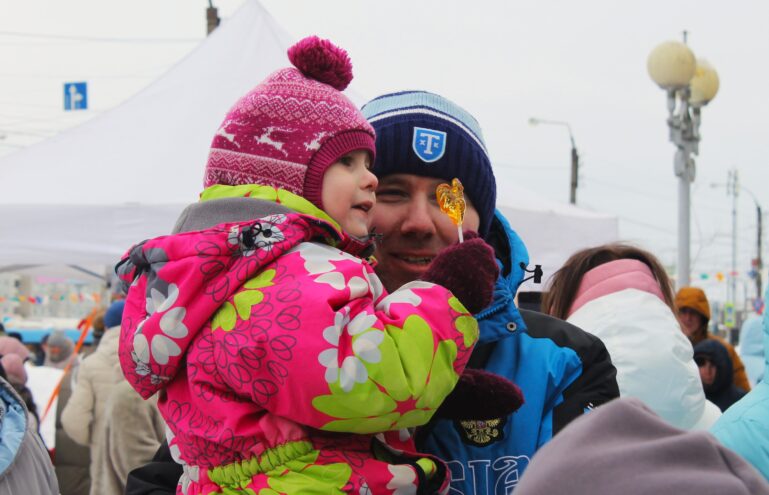 Тверь провожает зиму: как проходят народные гулянья Тверь провожает зиму: как проходят народные гулянья