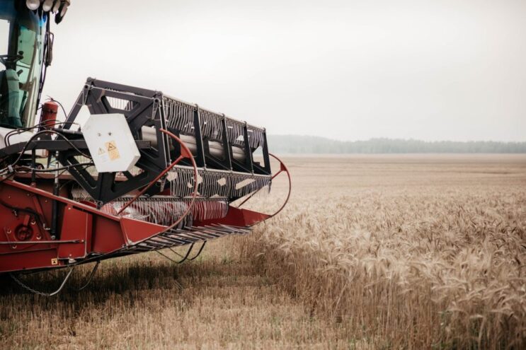 Тверская область планирует закупить сельскохозяйственную и коммунальную технику