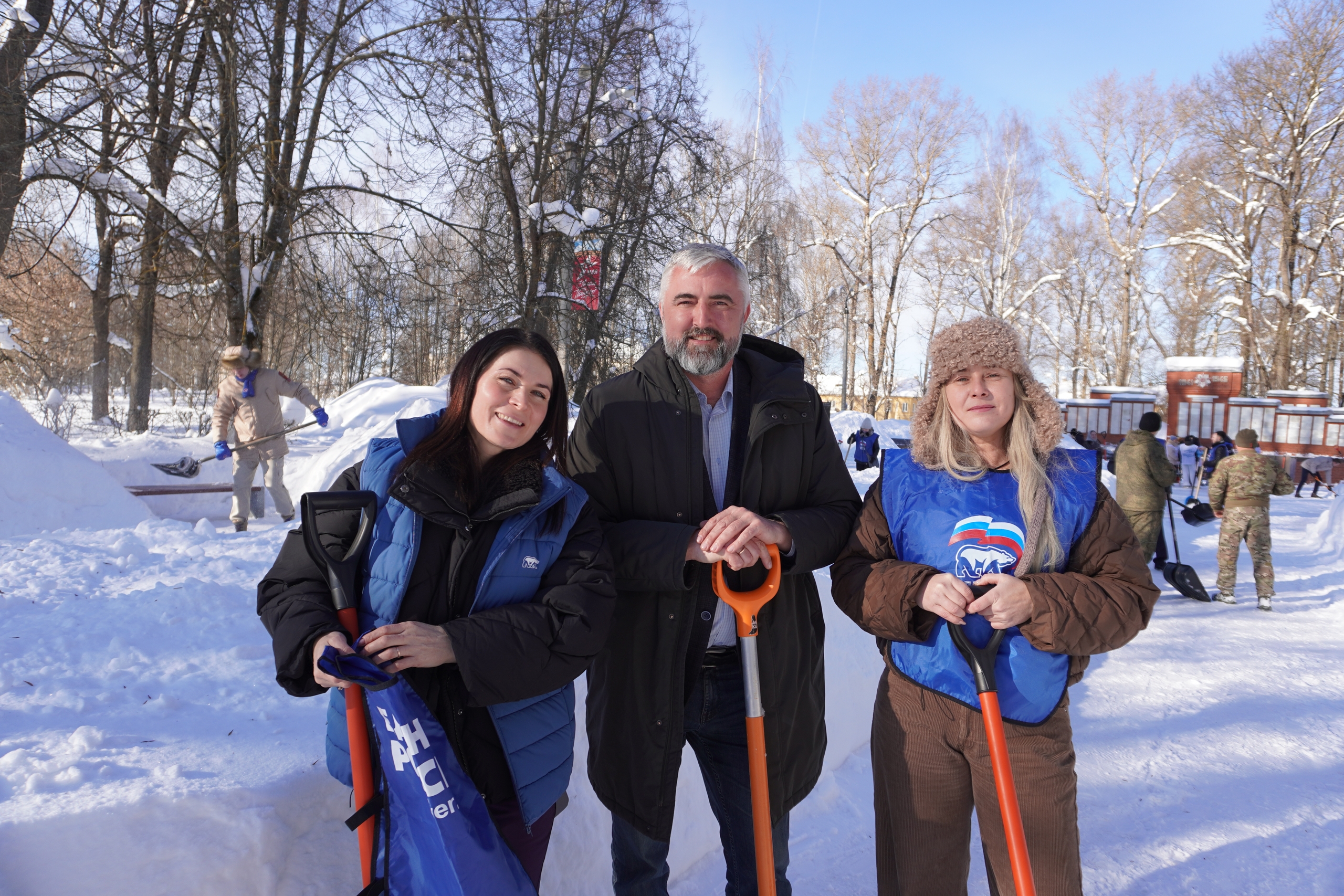 «Снежный десант» помогает муниципалитетам Верхневолжья