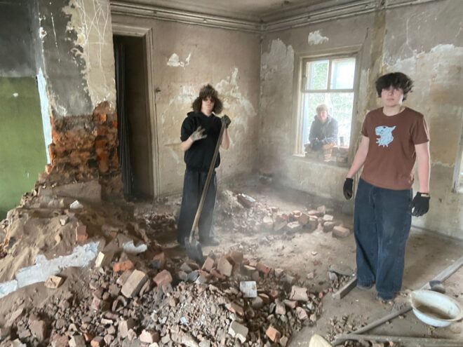 Выставка знаменитого красномайского стекла переедет в усадьбу Тверской области Выставка знаменитого красномайского стекла переедет в усадьбу Тверской области