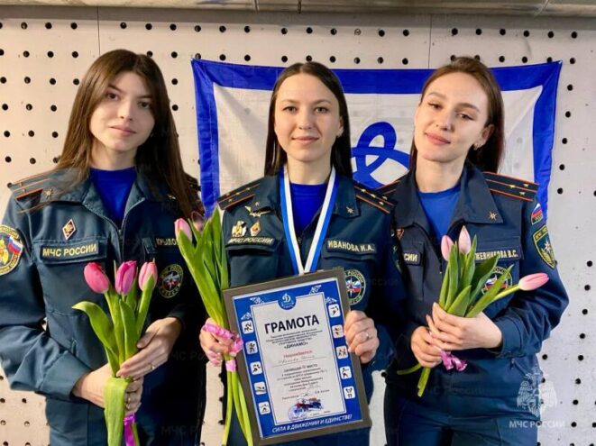 Сотрудницы силовых ведомств Тверской области показали меткость в честь 8 Марта