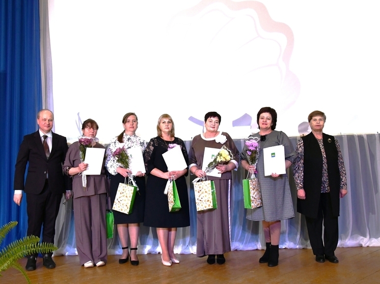 В Андреаполе Тверской области выбрали лучших педагогов