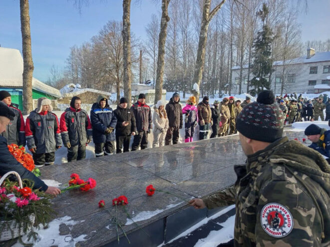 В Оленинском округе в День защитника Отечества прошел традиционный автопробег