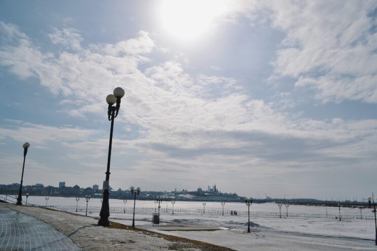 Весенний маршрут семей с детьми: куда россияне отправятся отдыхать в 2026 году