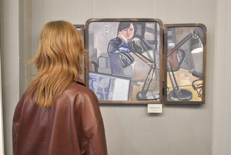 Первая персональная выставка Алёны Васильевой «Грани пространства»