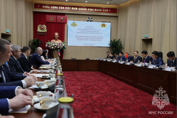 Технологии и кадры: как выстраивание двусторонних международных отношений России и Вьетнама повышает безопасность