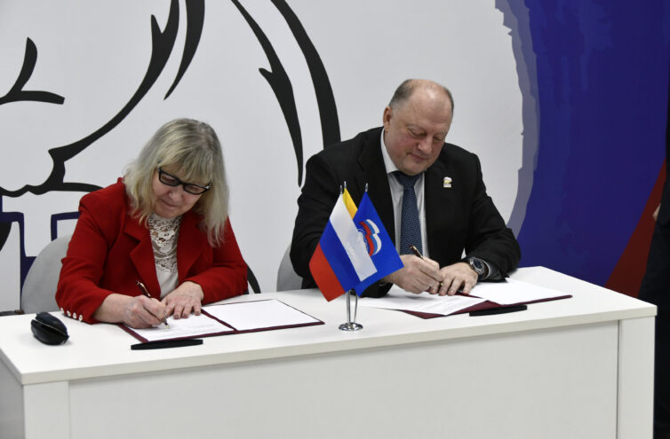 «Единая Россия» и профсоюзы Верхневолжья объединили усилия «Единая Россия» и профсоюзы Верхневолжья объединили усилия