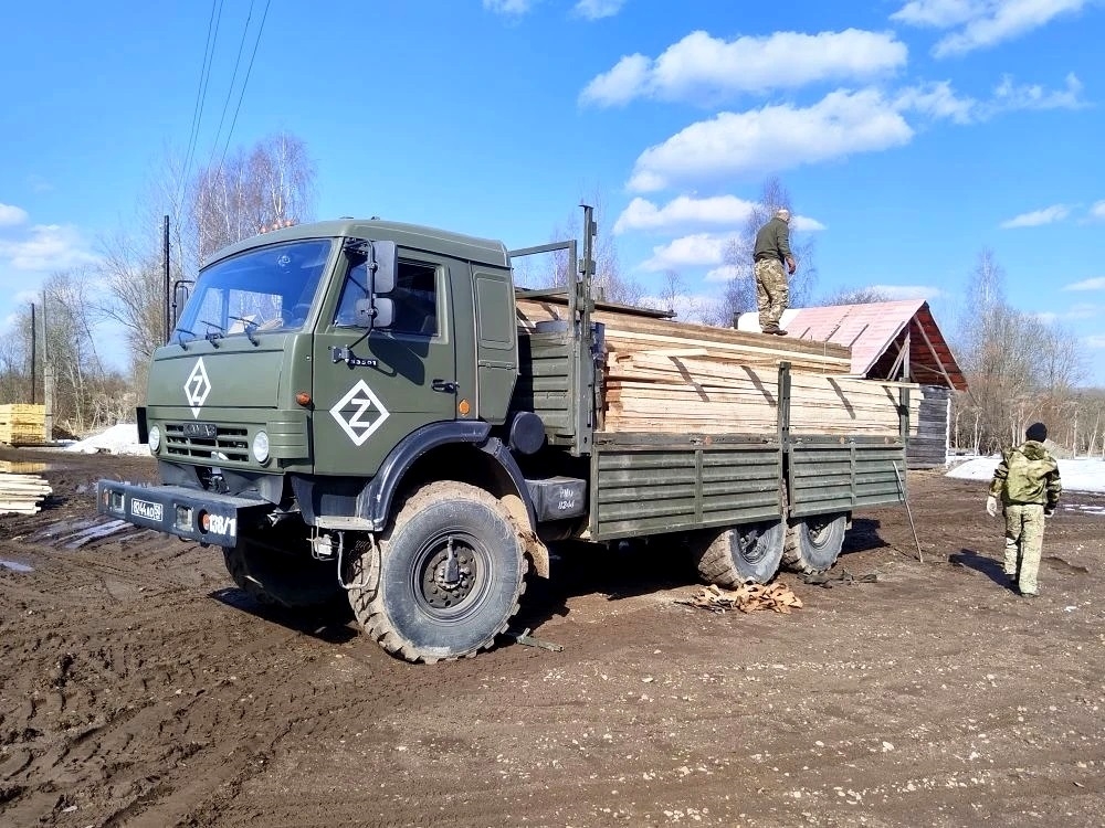 Из Нелидовского округа отправили в зону СВО гумгруз