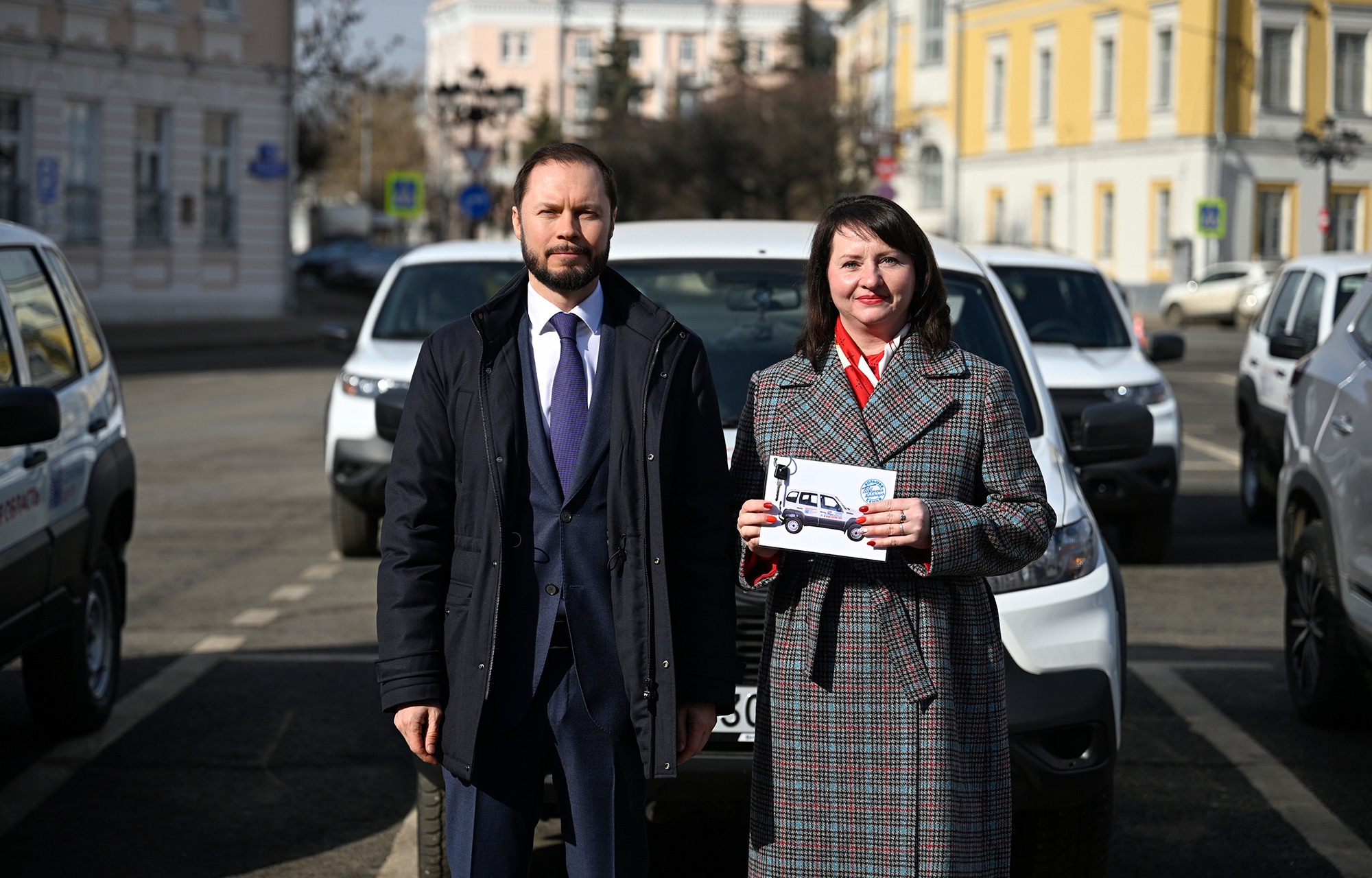 В нелидовском социально-реабилитационном центре для несовершеннолетних появился новый автомобиль