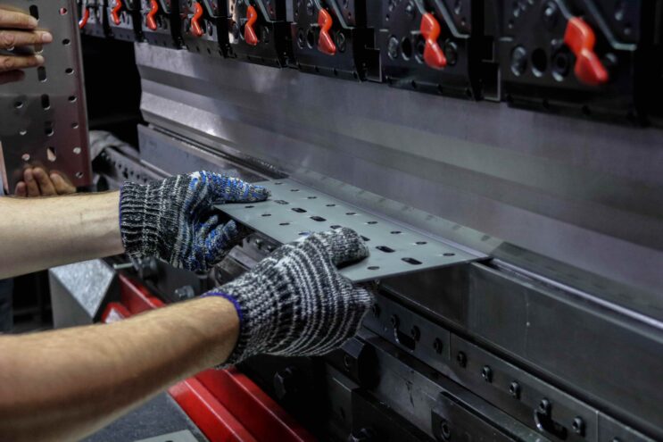 Для жителей Тверской области создадут больше 4 тысяч высокооплачиваемых рабочих мест