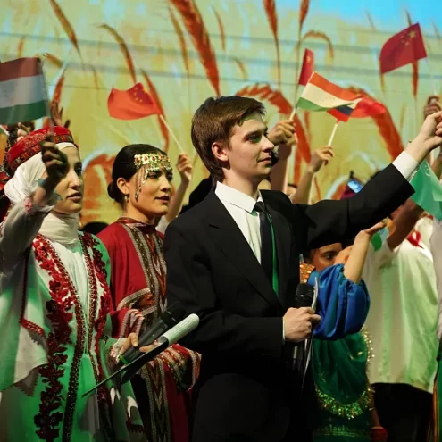 "Солнечный калейдоскоп" в ТвГМУ: Навруз объединил студентов из разных стран