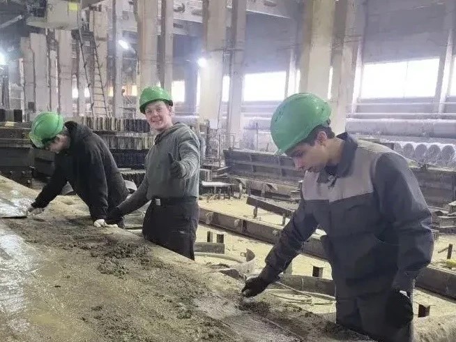 Почти 600 подростков нашли работу с начала года