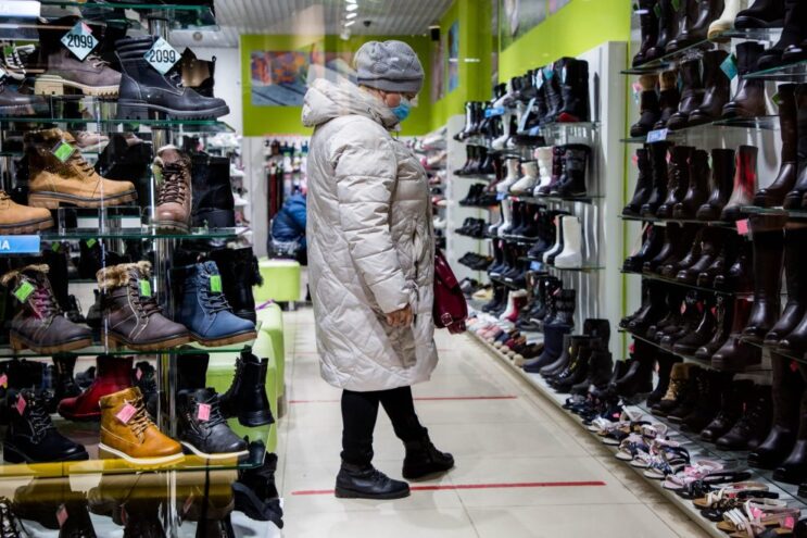 Импортные товары в России могут подорожать на 30% из-за ситуации на Ближнем Востоке