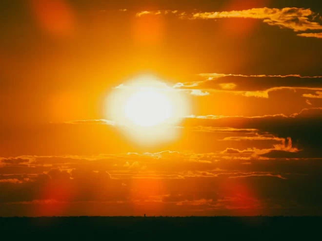 На Земле началась мощная магнитная буря На Земле началась мощная магнитная буря