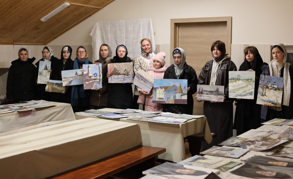 Студенты тверского художественного колледжа познакомились со старинными книгами в Оршине монастыре