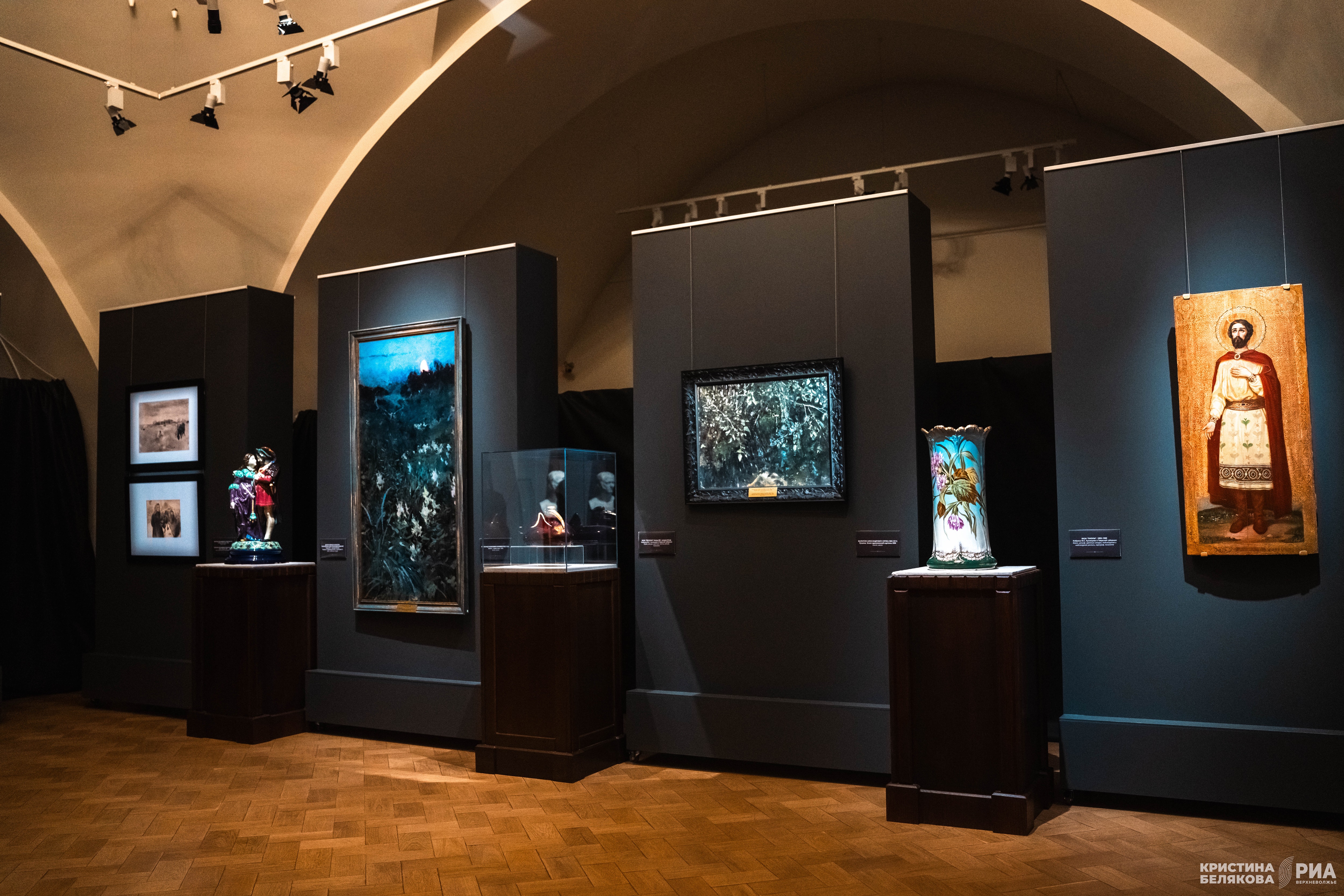 В Тверском дворце показали утерянный пейзаж и бюст Александра I