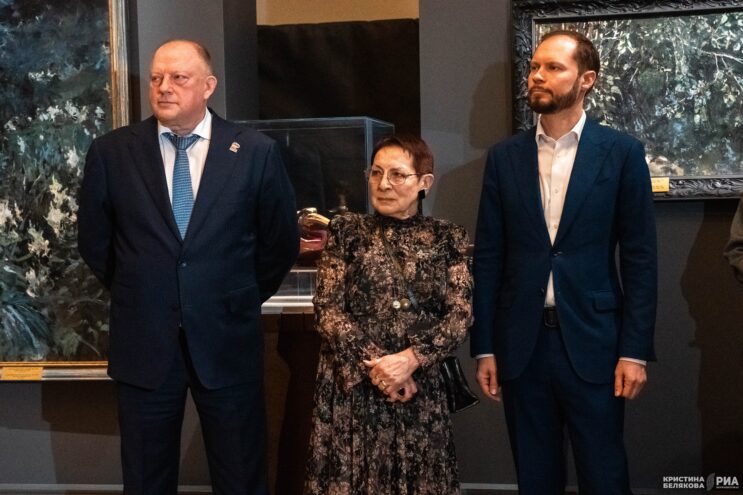 В Тверском дворце показали утерянный пейзаж и бюст Александра I