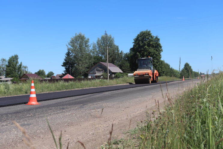 В Верхневолжье отремонтируют дорогу к озеру Селигер