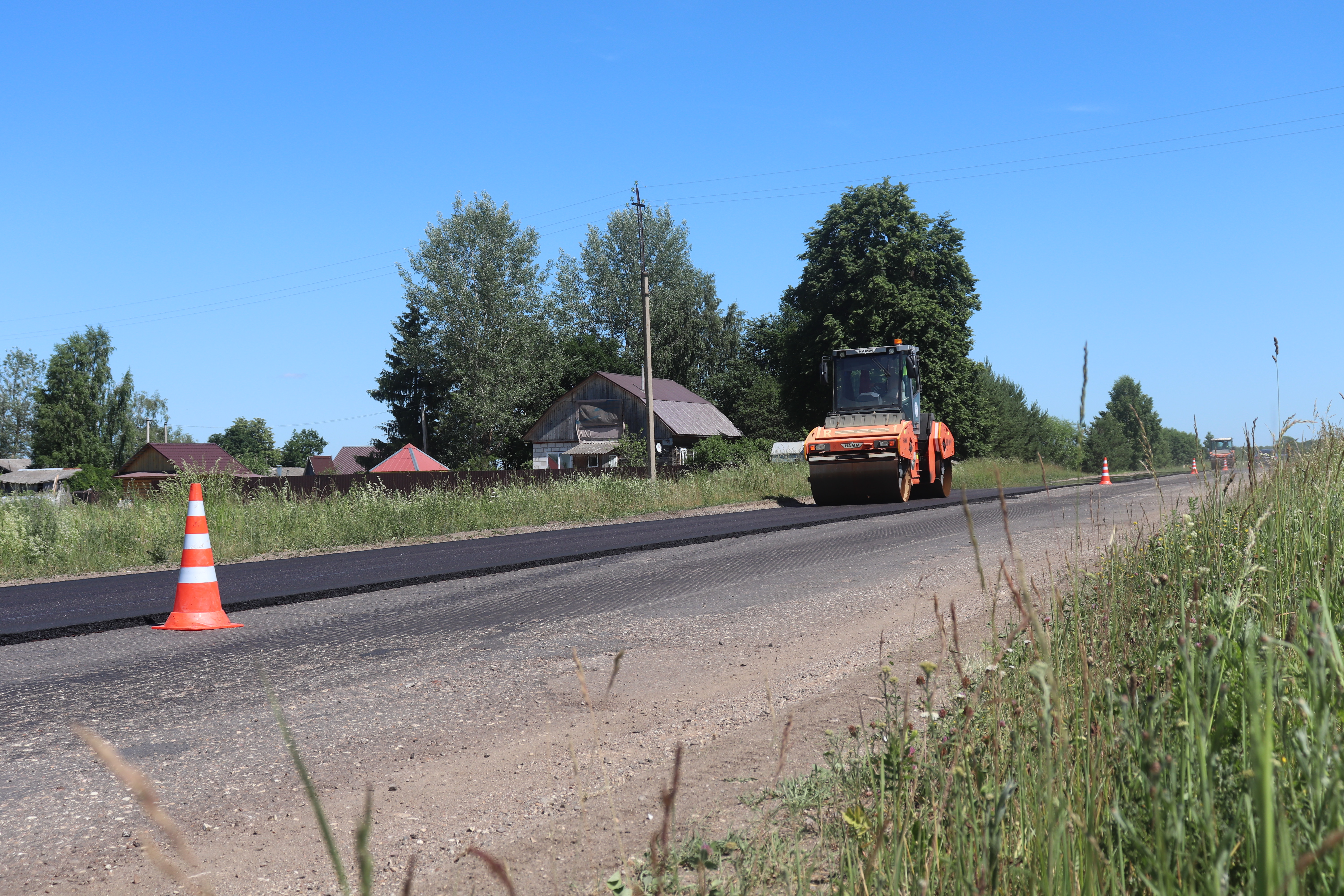 В Верхневолжье отремонтируют дорогу к озеру Селигер