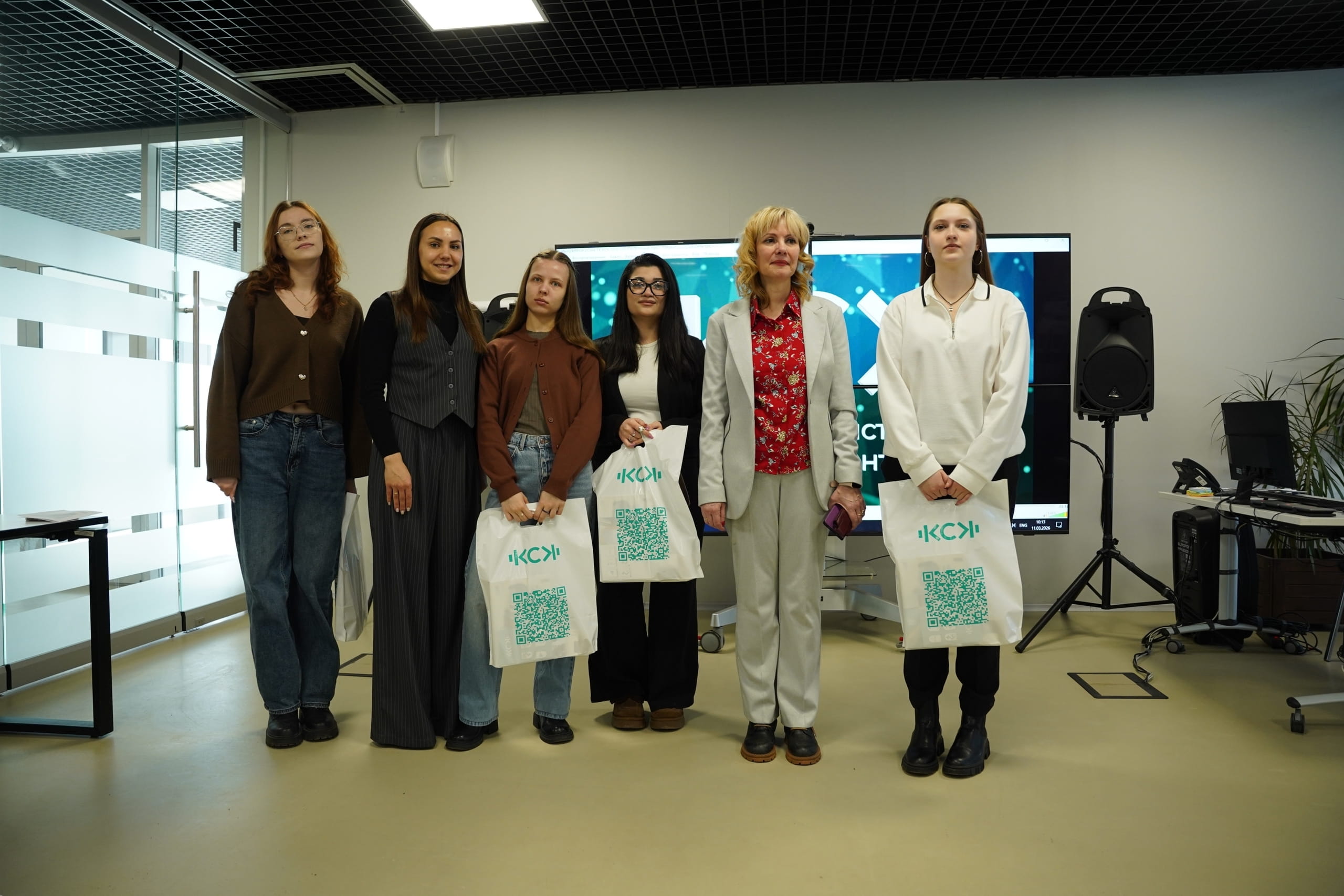 Состоялось награждение победителей олимпиады «Управляй будущим» среди школьников и студентов колледжей