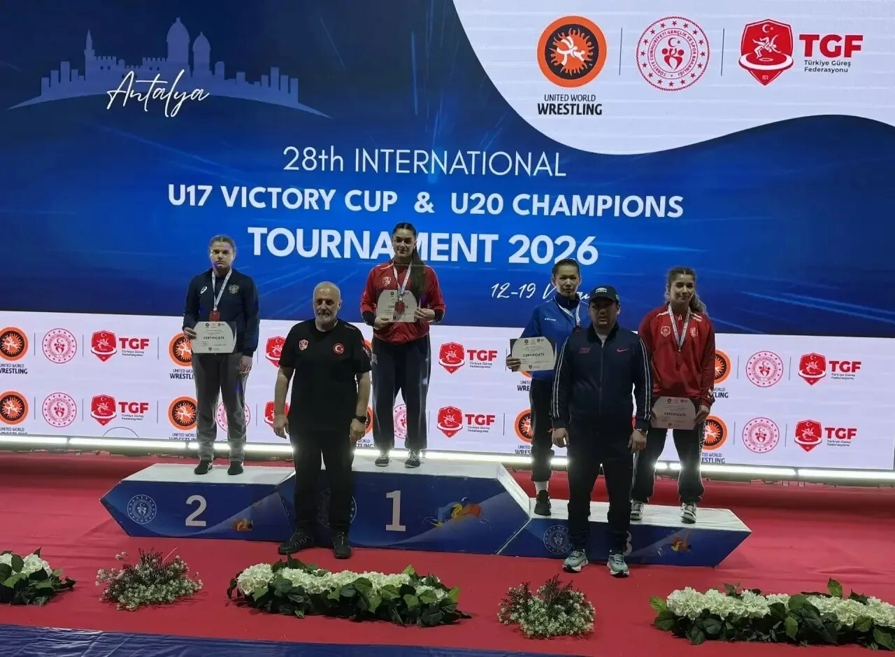 Полина Ефимова из Вышнего Волочка завоевала серебро на турнире в Турции Полина Ефимова из Вышнего Волочка завоевала серебро на турнире в Турции