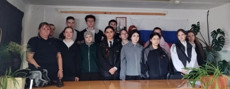 Полицейские Рамешковского отдела провели профориентационную встречу со школьниками