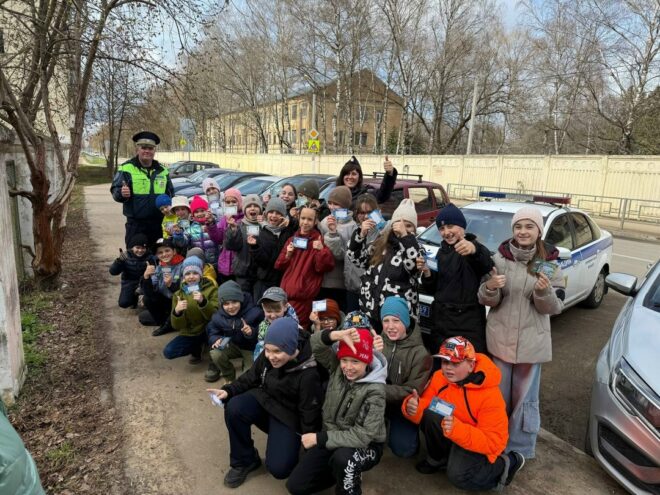 Инспекторы ГИБДД Твери провели образовательное мероприятие для лицеистов