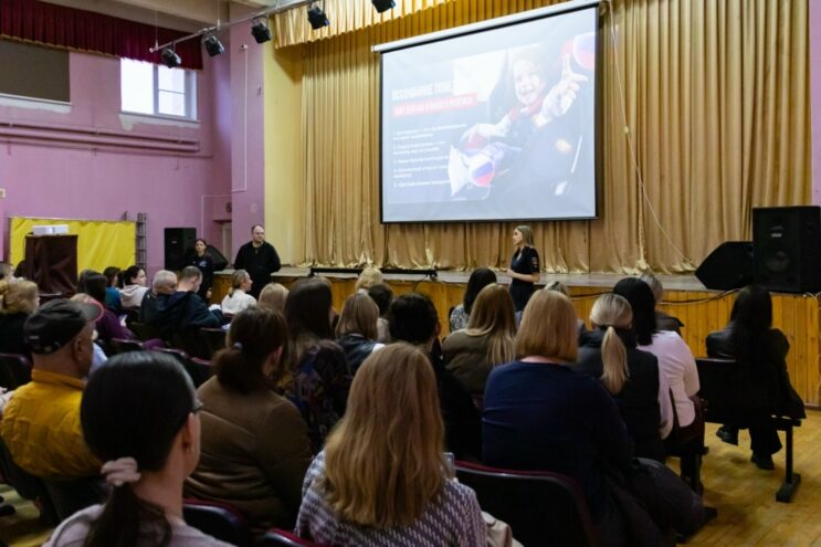 Просветительский проект "Школа безопасности маленьких пассажиров" набирает обороты в Твери