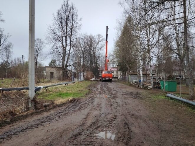 В Оленино благоустраивают пешеходную дорожку у Центрального парка В Оленино благоустраивают пешеходную дорожку у Центрального парка