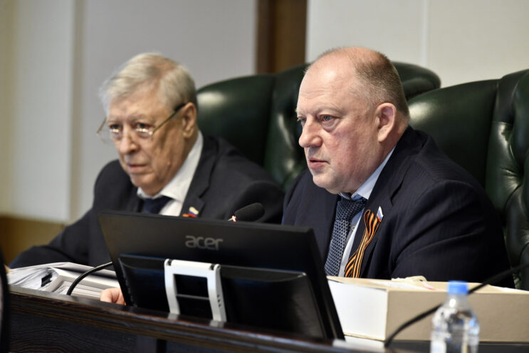 Семьям погибших героев СВО упростили получение земли