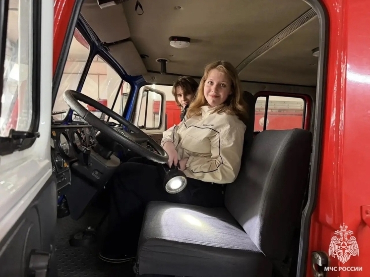 Ученикам школы из Оленино организовали экскурсию в ПСЧ