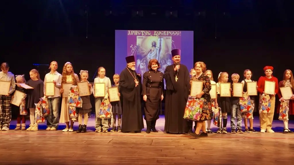 Юные дарования и творческие коллективы Тверской области объединились на Пасхальном концерте