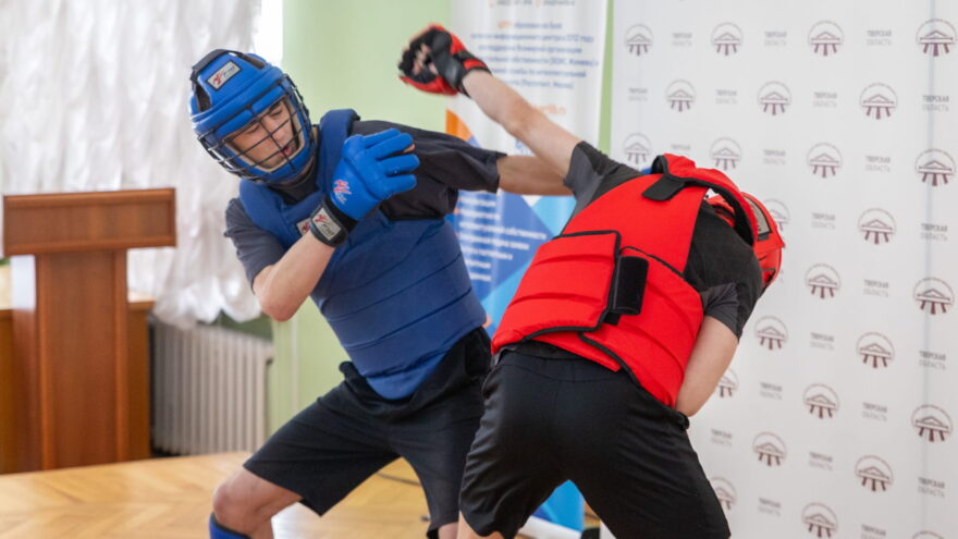 Представители ТвГТУ представили научные разработки и показали приемы рукопашного боя на изобретательской выставке «МИР-2026»