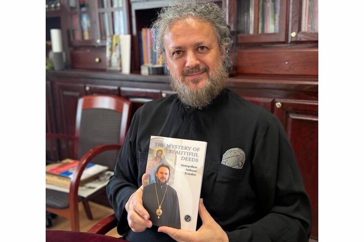"Таинство прекрасных дел" митрополита Амвросия теперь доступно англоязычным читателям благодаря епископу Максиму