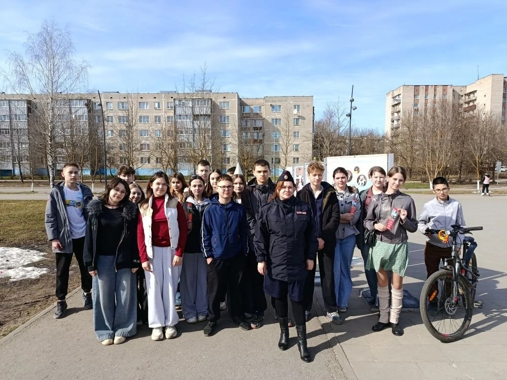 Инспекторы ГИБДД Тверской области напомнили о правилах для юных водителей и пешеходов